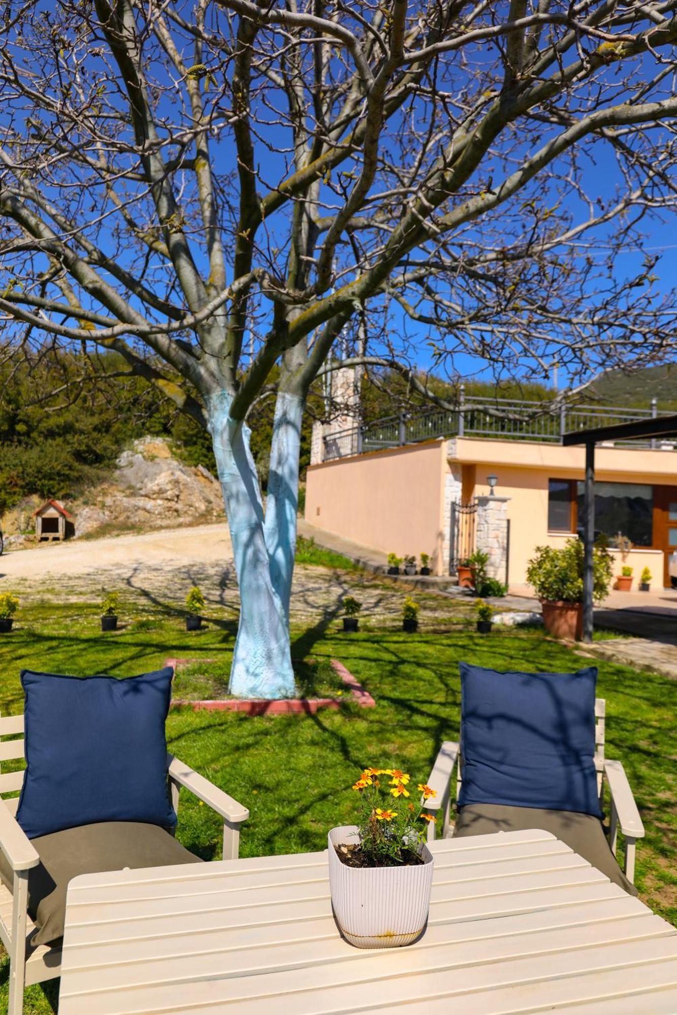 Hill House * Kavala